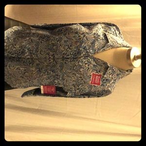 Riders by Lee button up blue paisley shirt